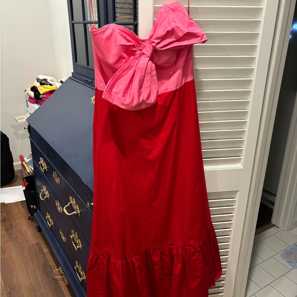 Hutch Gorgeous Strapless Midi Bow Dress in Red and Pink
